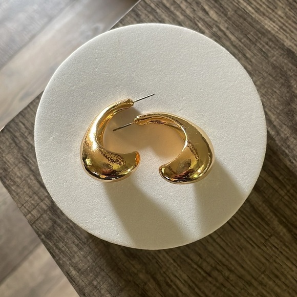 Zara Gold Drop Earrings - Picture 6 of 11